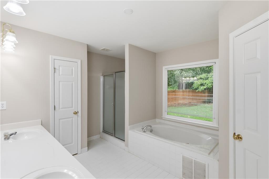 3203 Blowing Wind Way Southwest Acworth, GA 30101 - Photo 16 of 27