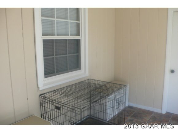 1333 Chatham Road Waynesboro, VA 22980 - Photo 17 of 24 Gallery Image 17