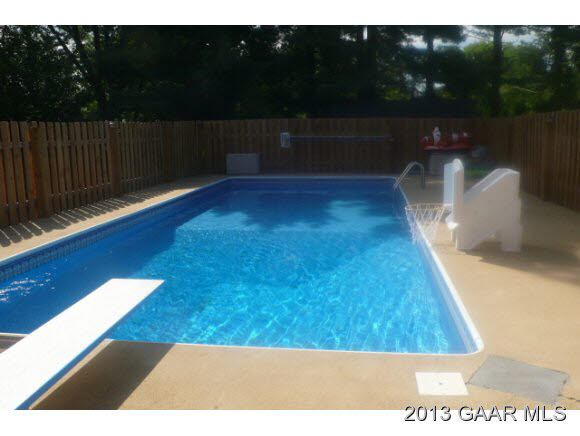 1333 Chatham Road Waynesboro, VA 22980 - Photo 19 of 24 Gallery Image 19