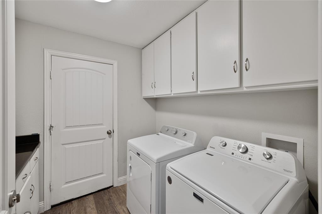 225 Timber Ridge Circle Burleson, TX 76028 - Photo 14 of 30