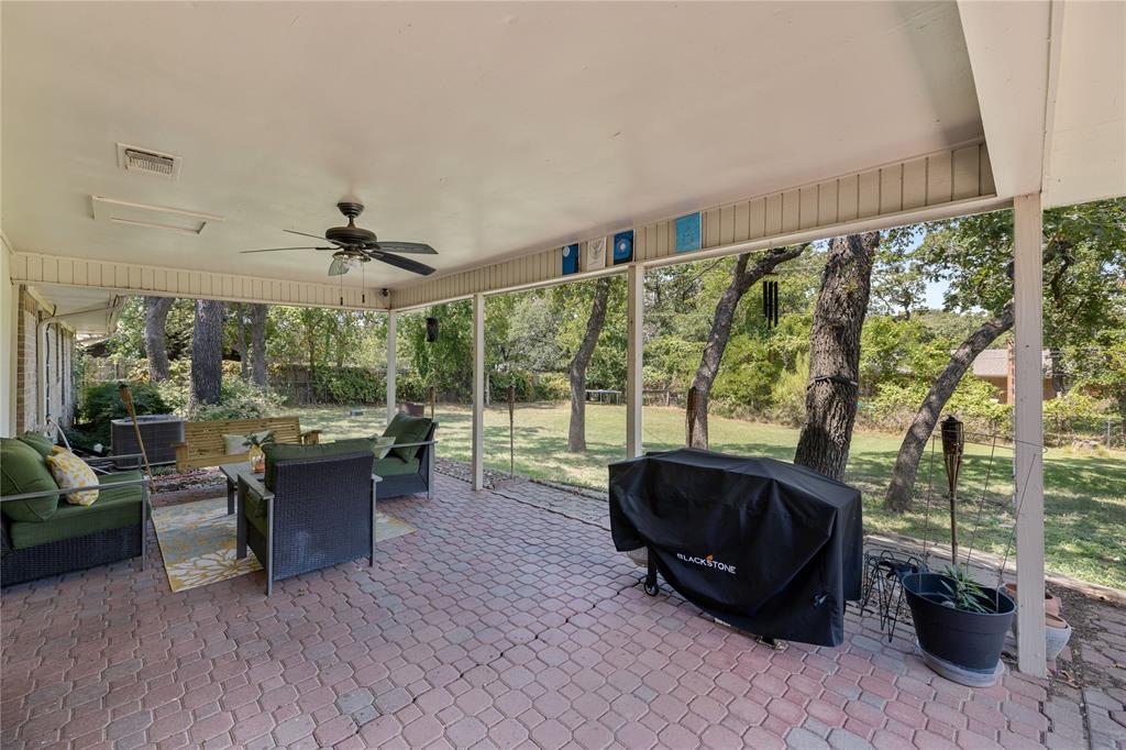 225 Timber Ridge Circle Burleson, TX 76028 - Photo 22 of 30