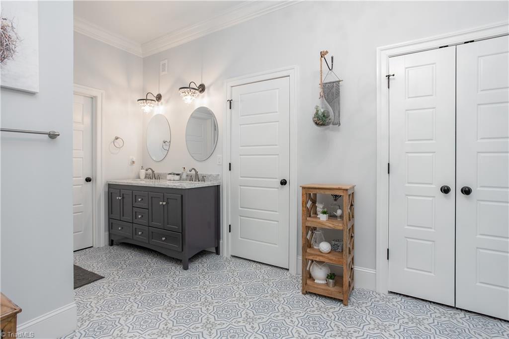 174 Big Tree Road High Point, NC 27265 - Photo 45 of 50 Gallery Image 45