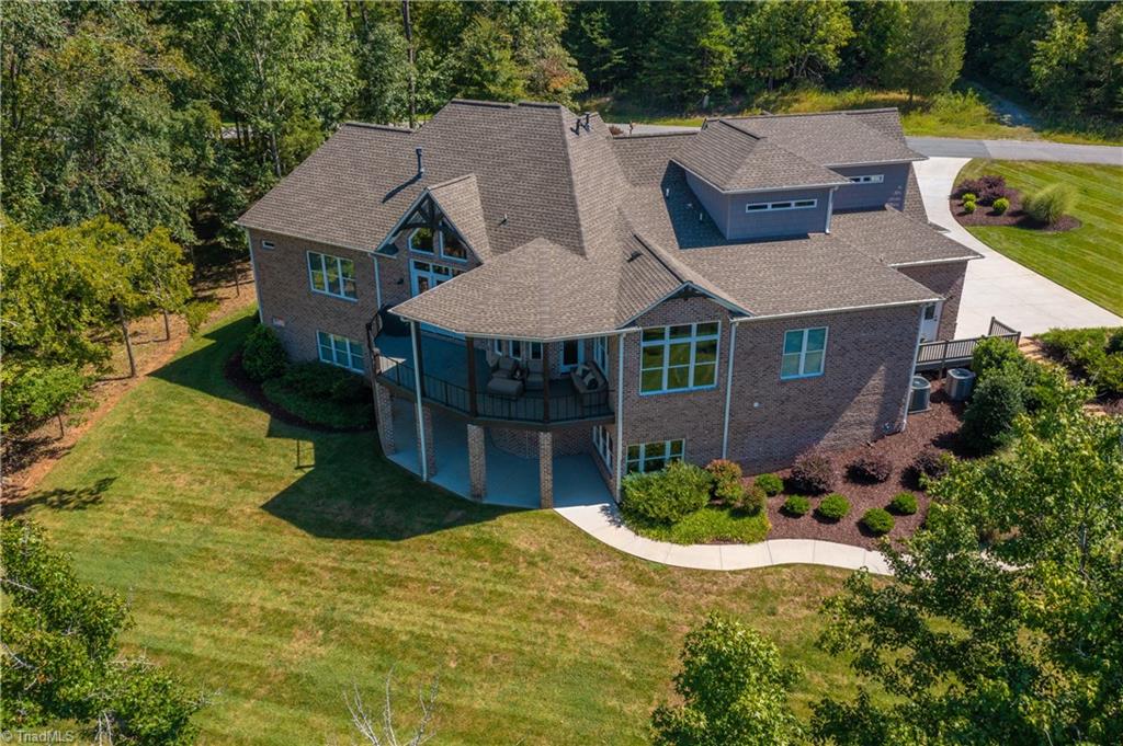 174 Big Tree Road High Point, NC 27265 - Photo 9 of 50 Gallery Image 9