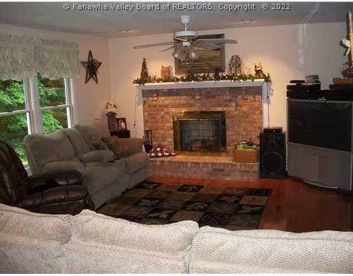 Den/Family/Great Room.