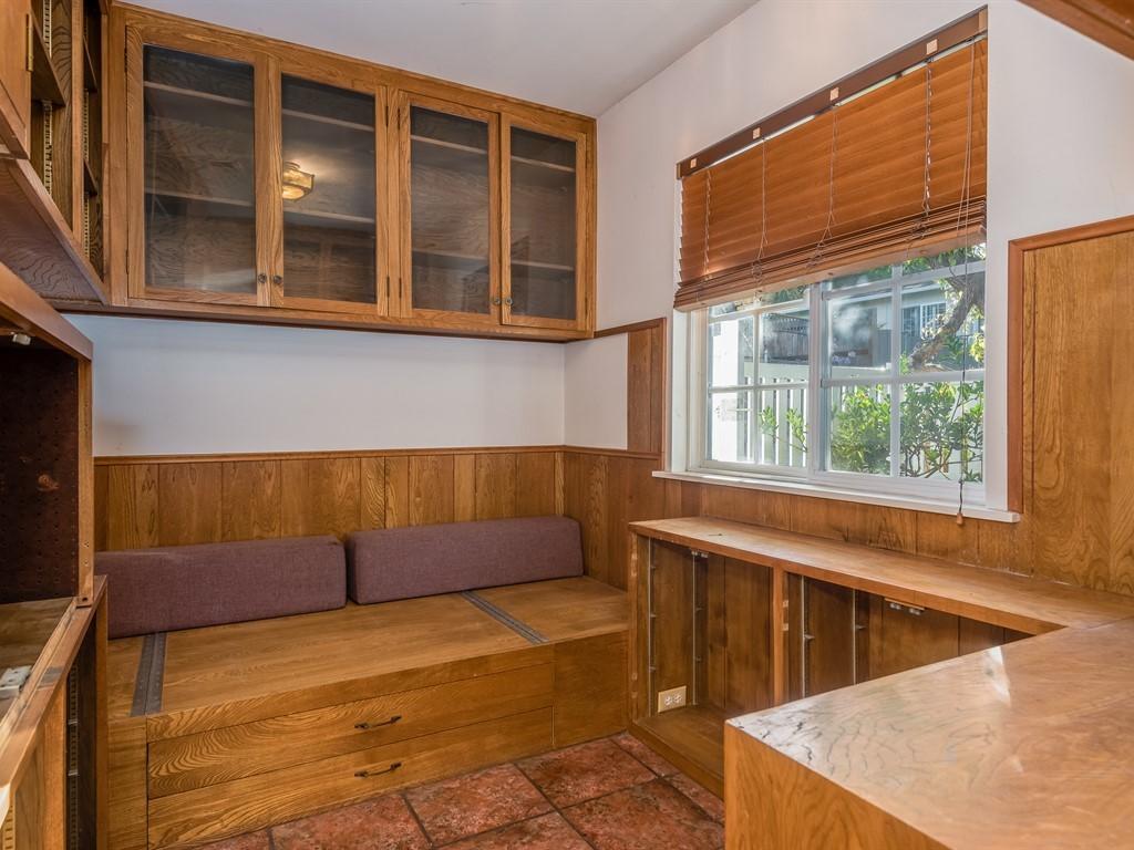 814 Weldon Road Santa Barbara, CA 93109 - Photo 12 of 19 Office/Den
