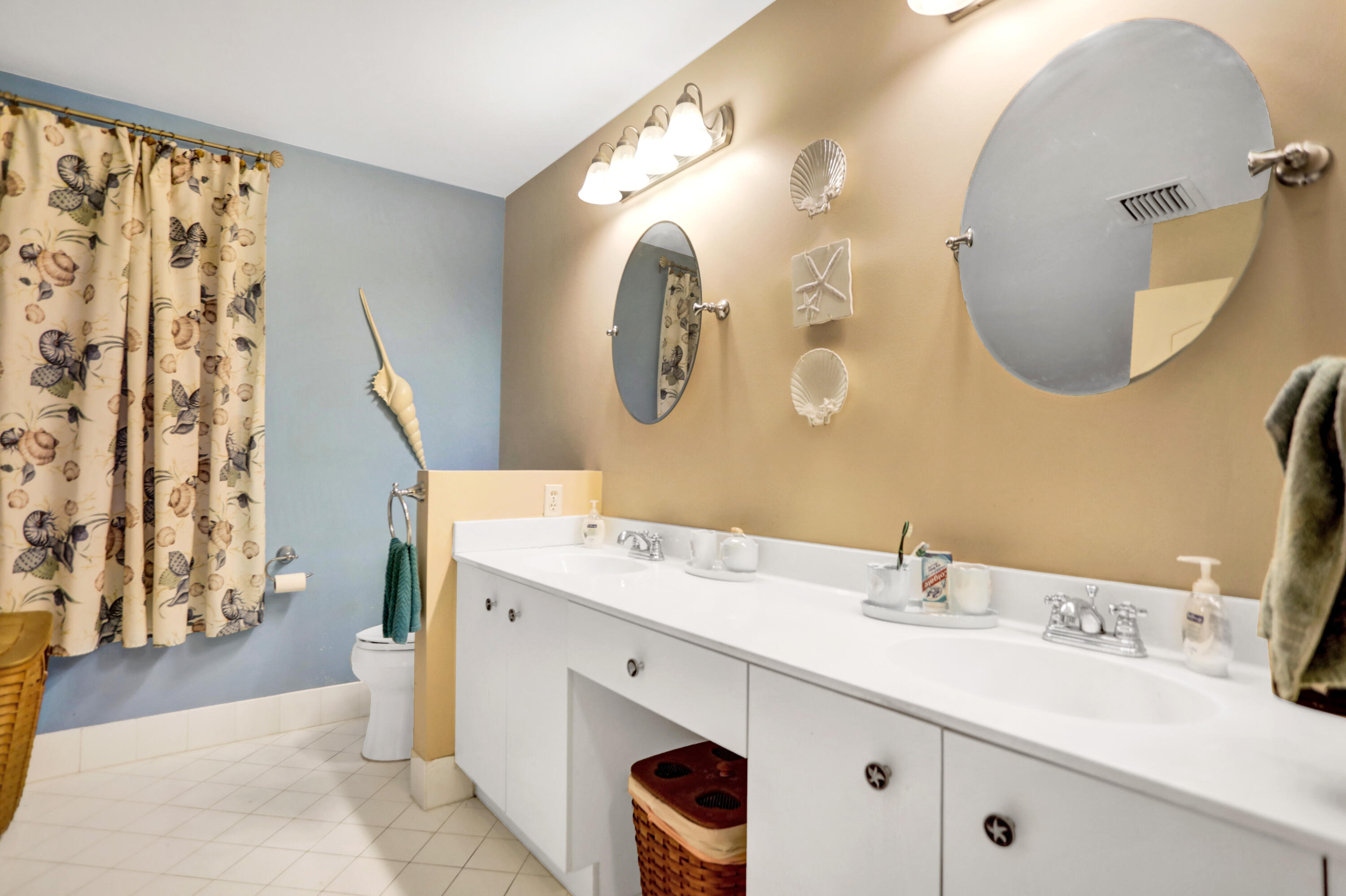 114 East Lee Road Delray Beach, FL 33445 - Photo 5 of 37 3W1A2576