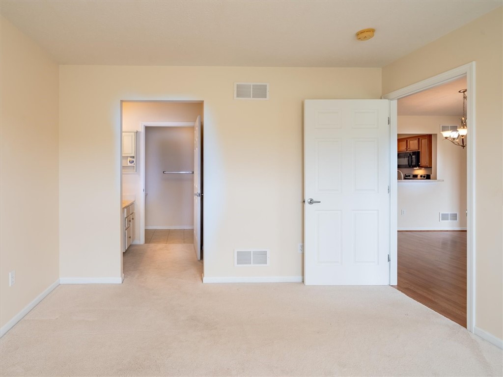 16 Kirkdale Circle Greece, NY 14612 - Photo 6 of 24