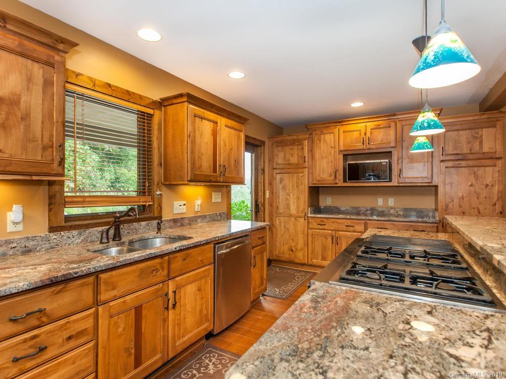 747 Ben Clark Road Marshall, NC 28753 - Photo 12 of 41 Gallery Image 12