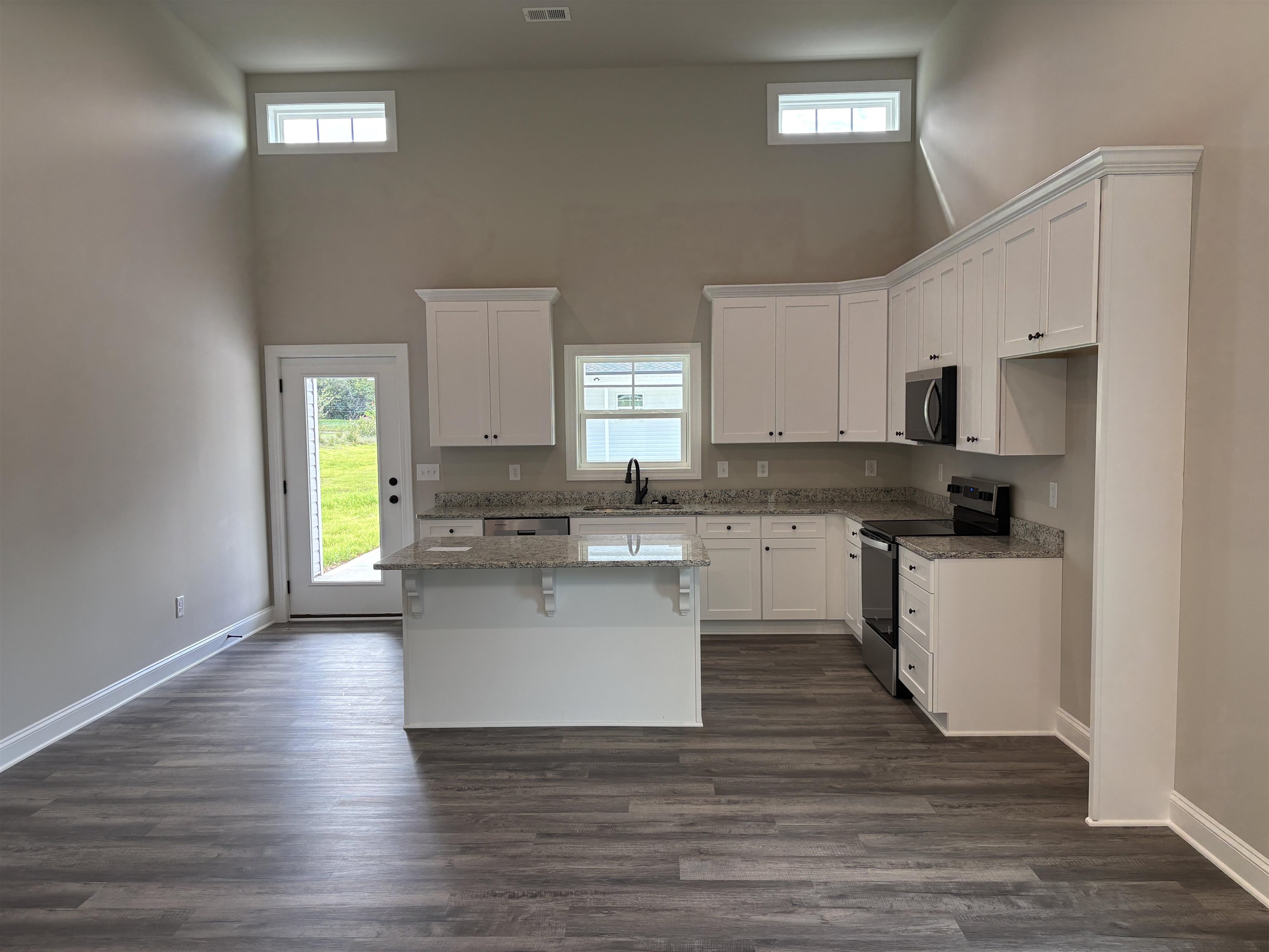 319 Martin Street Gaffney, SC 29341 - Photo 2 of 15