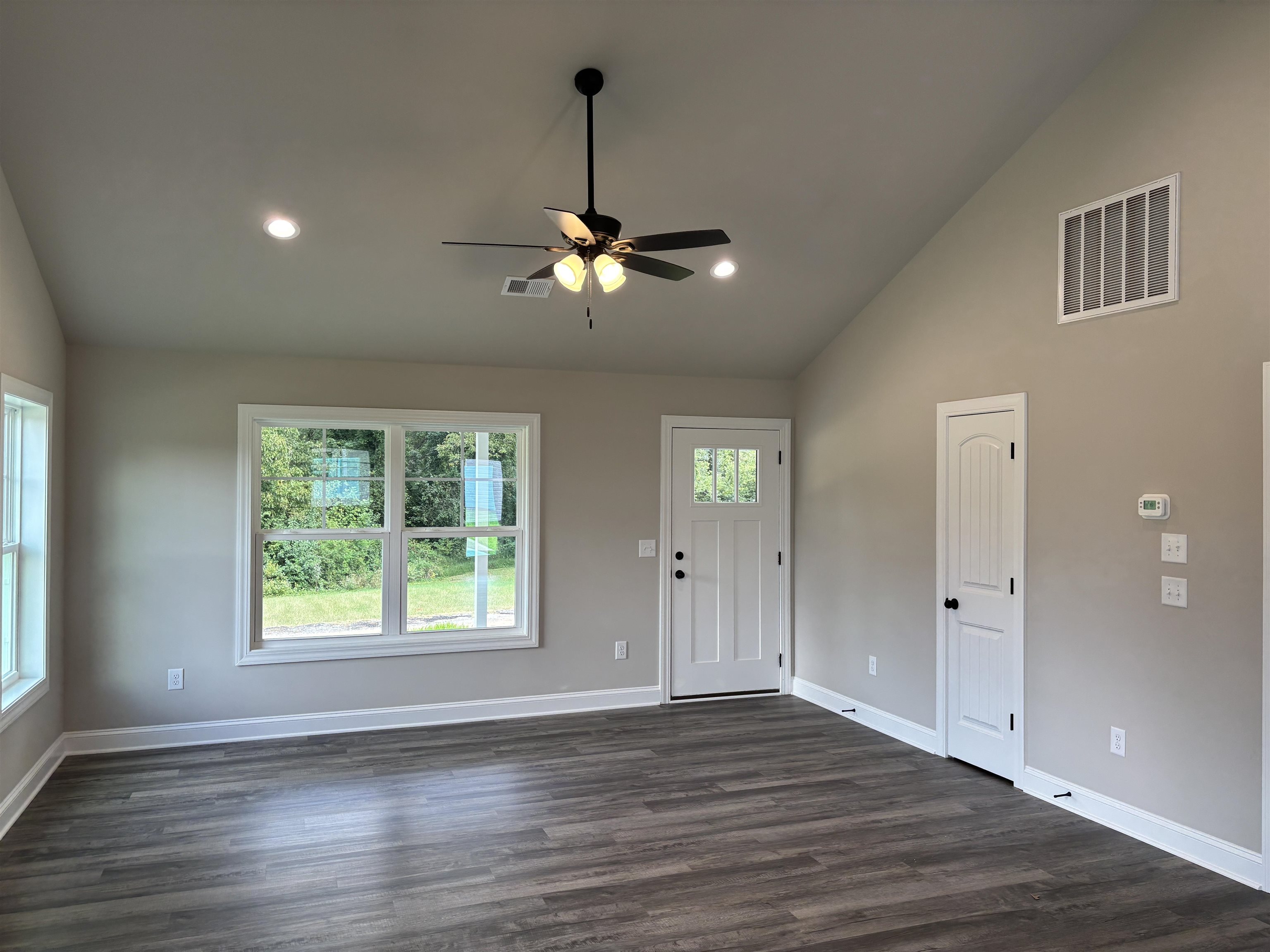 319 Martin Street Gaffney, SC 29341 - Photo 6 of 15