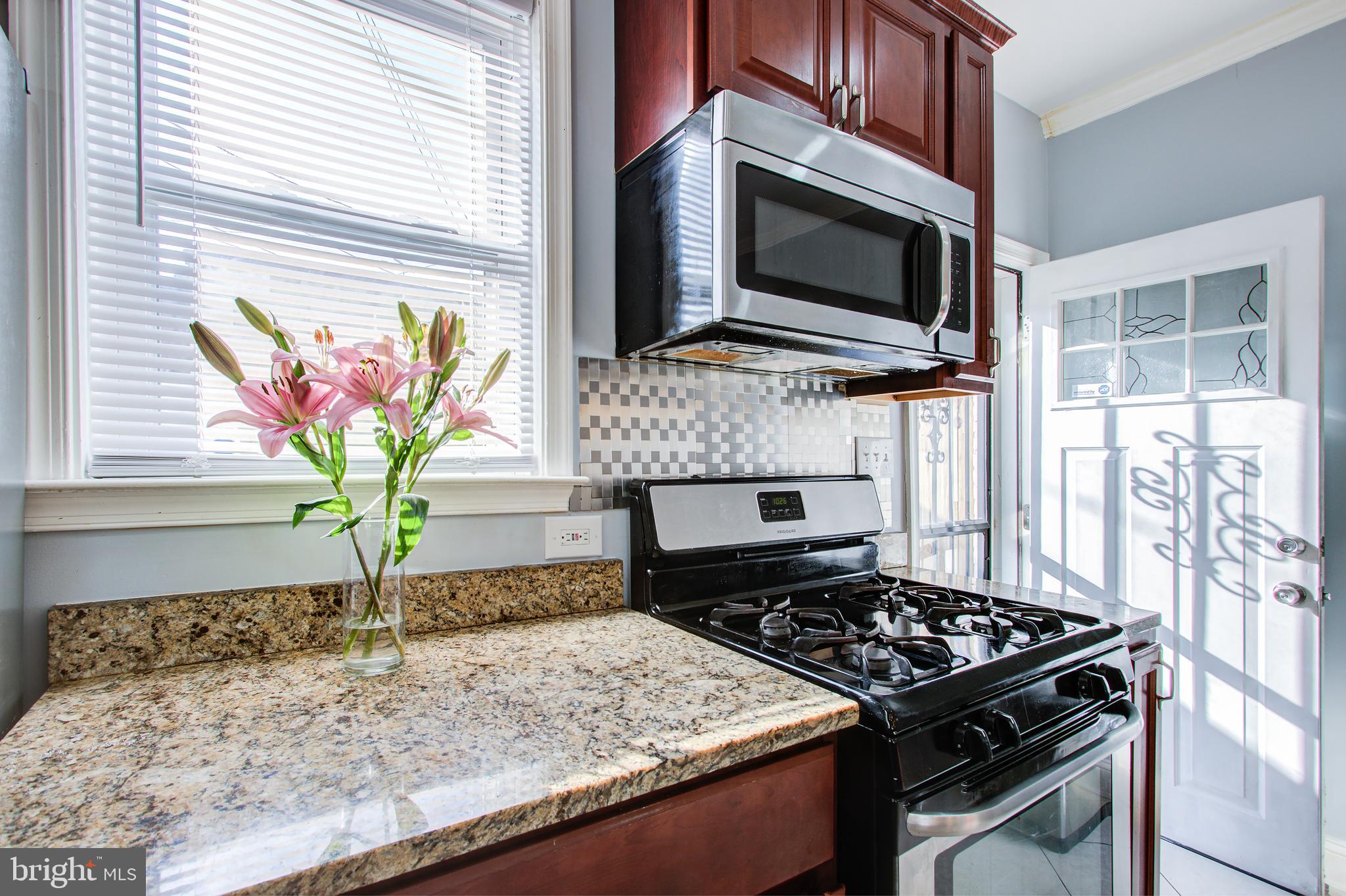 4011 Colborne Road Baltimore, MD 21229 - Photo 16 of 36