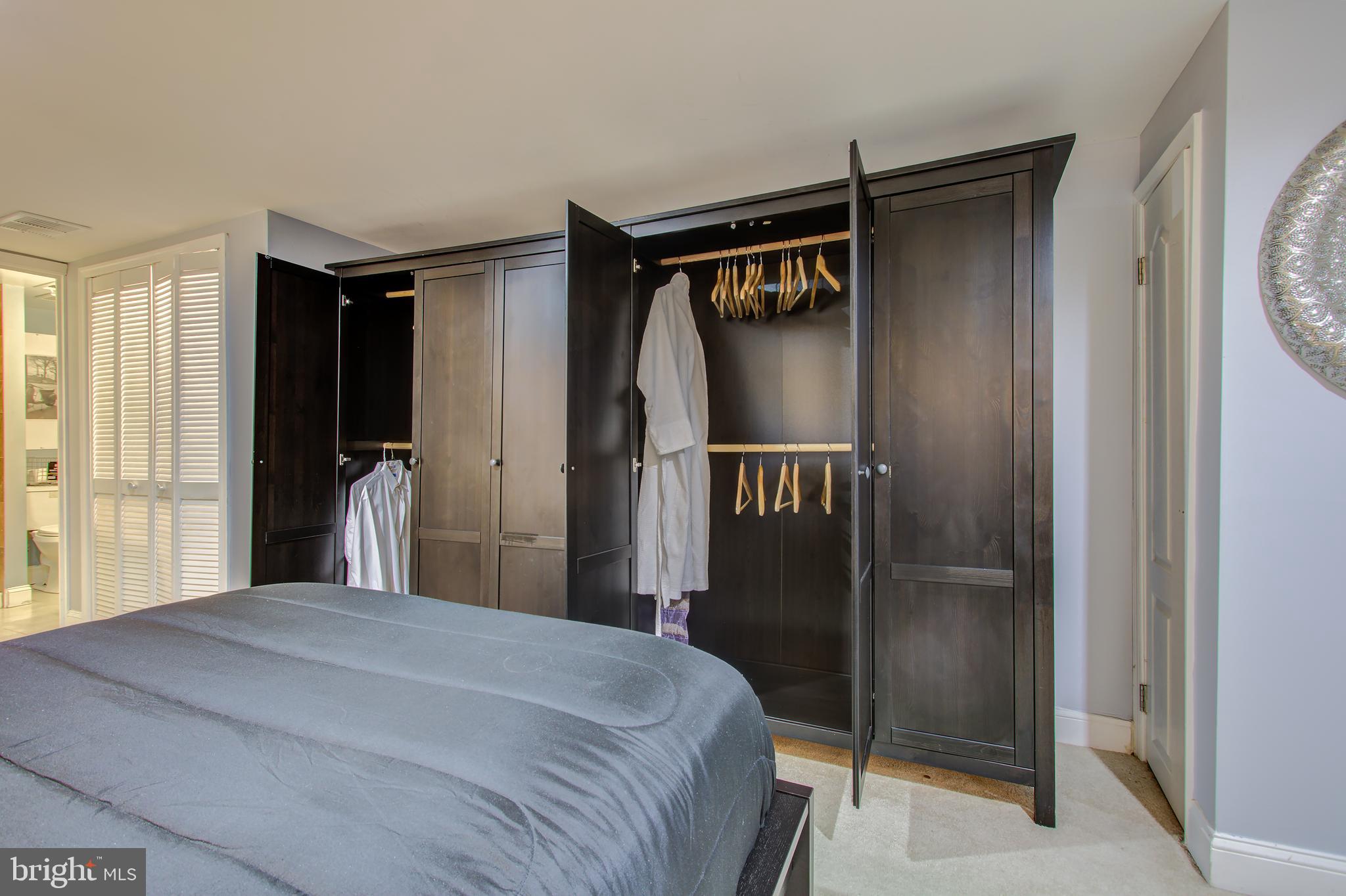 4011 Colborne Road Baltimore, MD 21229 - Photo 28 of 36 These 2 wardrobes convey