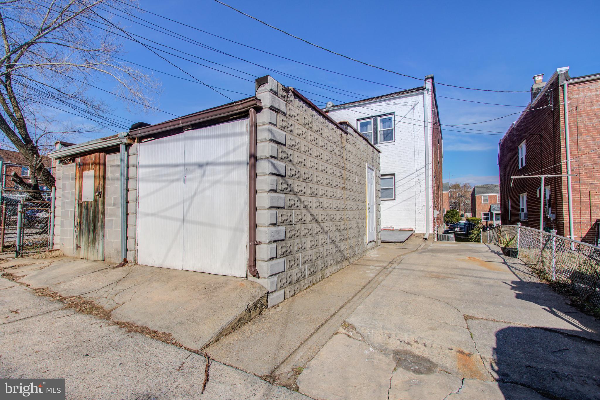 4011 Colborne Road Baltimore, MD 21229 - Photo 34 of 36 1 car garage and tandem parking for 2 cars