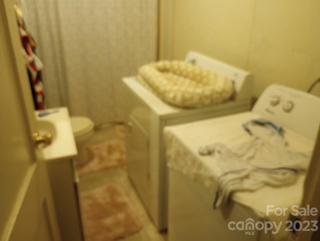 116 Flint Hill Church Road Boiling Springs, NC 28152 - Photo 11 of 18 a bathroom with a sink