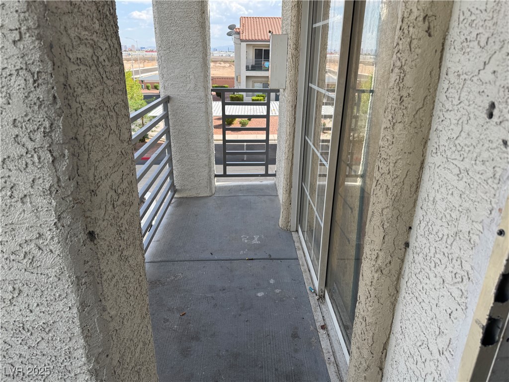 3318 North Decatur Boulevard, Unit 2057 Las Vegas, NV 89130 - Photo 2 of 18 View of balcony