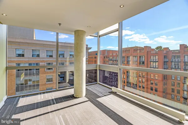 $2,350 | 675 E Street Northwest, Unit 340, Washington, DC 20004