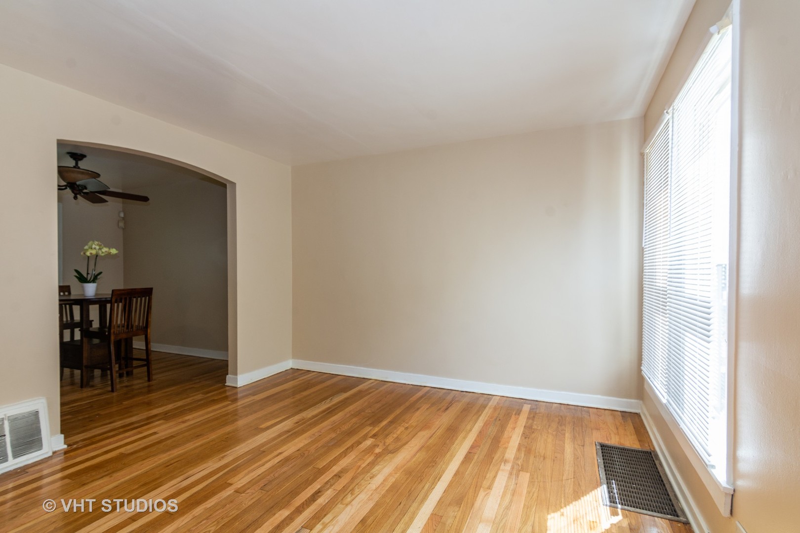 2510 East 96th Street Chicago, IL 60617 - Photo 4 of 13 a view of a room that has a window in it