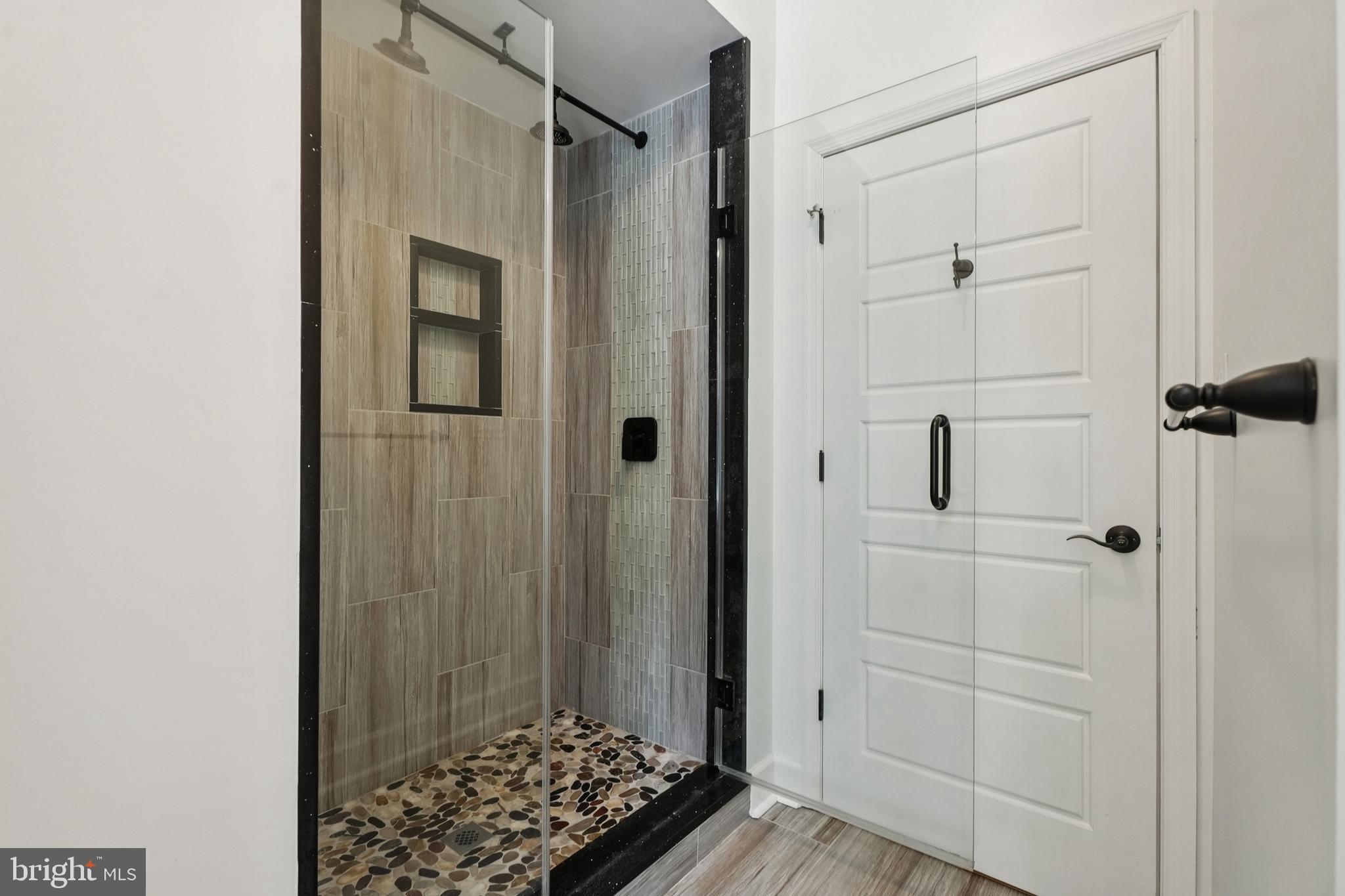 750 Maple Avenue Southampton, NJ 08088 - Photo 21 of 52 a bathroom with a shower