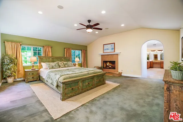 $4,999,500 | 10655 Camarillo Street, Toluca Lake, CA 91602