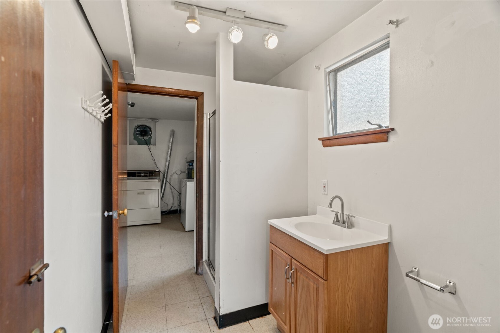 2117 South Bayview Street Seattle, WA 98144 - Photo 24 of 29 Gallery Image 24