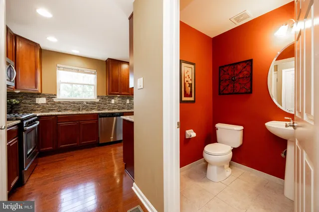 $425,000 | 19 Granite Lane, Unit 4, Chester Springs, PA 19425