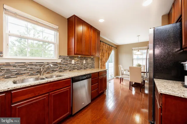 $425,000 | 19 Granite Lane, Unit 4, Chester Springs, PA 19425