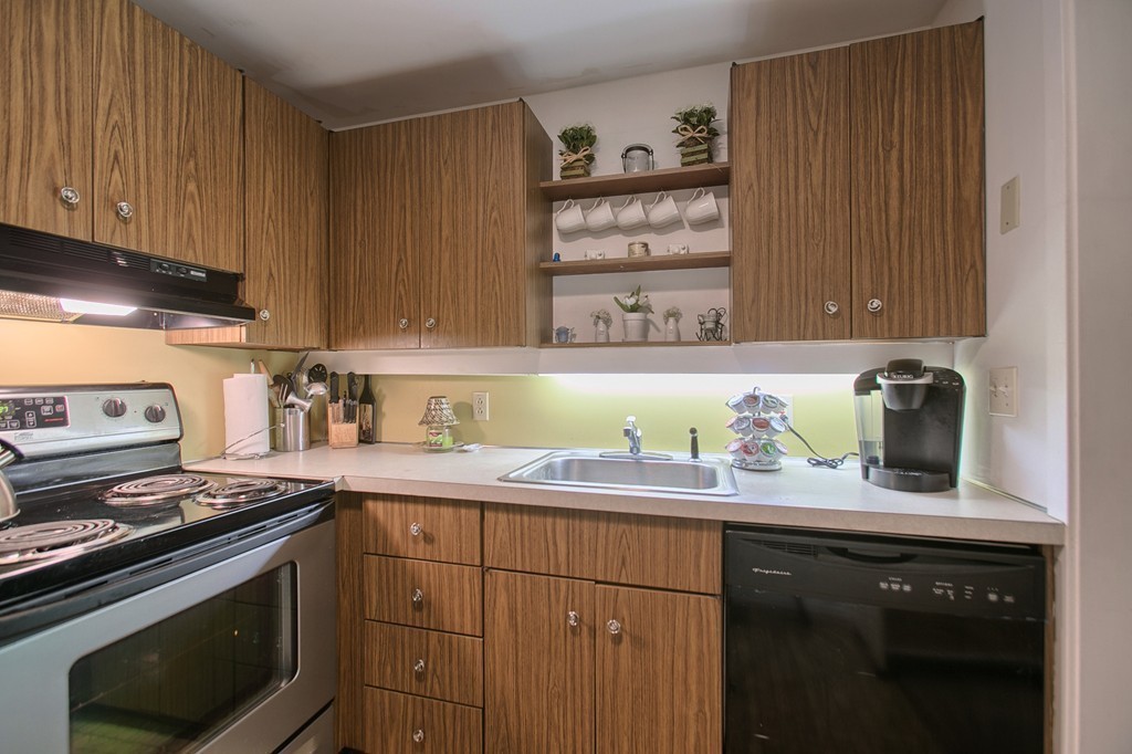 370 Great Road, Unit 7 Acton, MA 01720 - Photo 10 of 18 Gallery Image 10