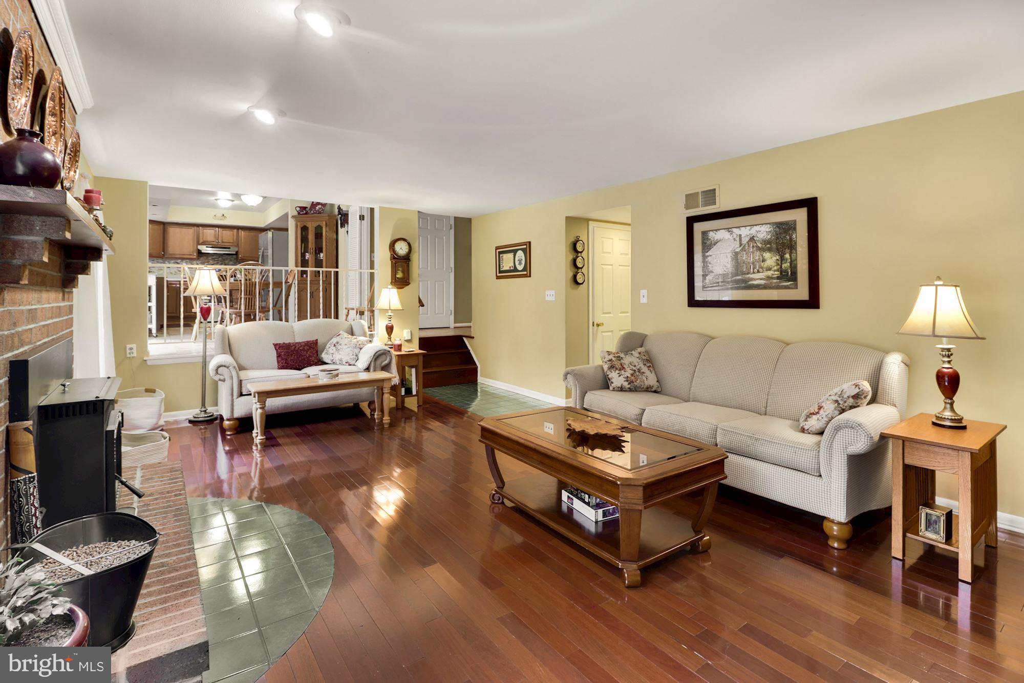 2508 Braddock Road Mount Airy, MD 21771 - Photo 11 of 30 Family room great size for entertaining.