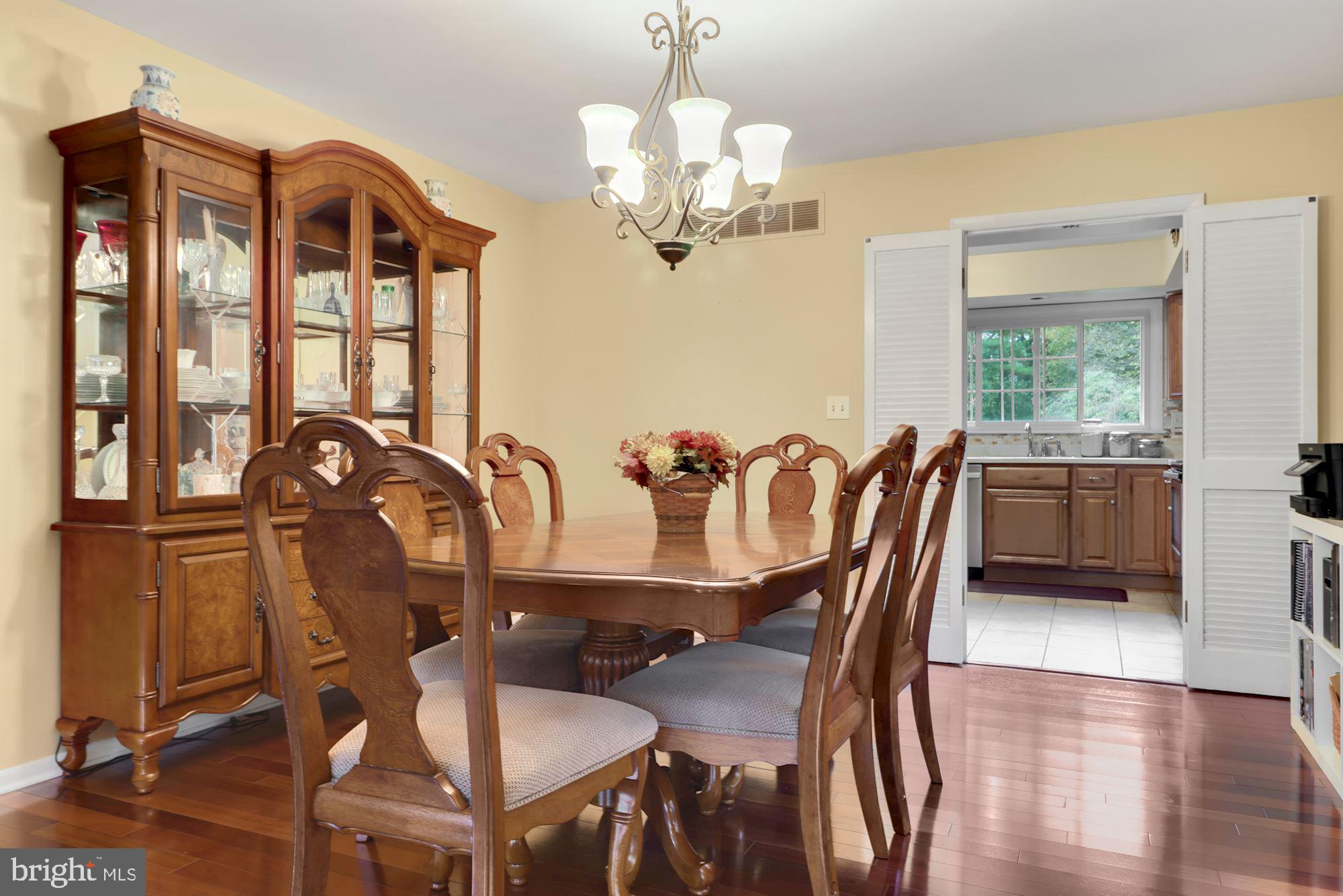 2508 Braddock Road Mount Airy, MD 21771 - Photo 6 of 30 Main level dining room .