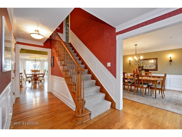5224 Hilltop Road Long Grove, IL 60047 - Photo 2 of 25