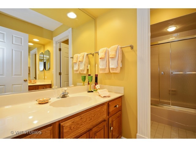 5224 Hilltop Road Long Grove, IL 60047 - Photo 19 of 25