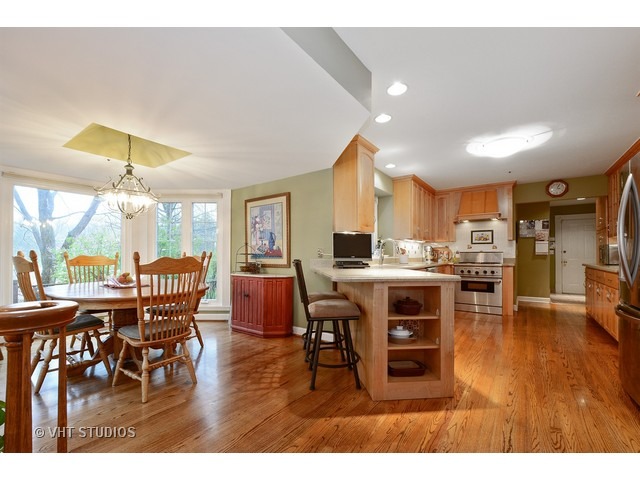 5224 Hilltop Road Long Grove, IL 60047 - Photo 6 of 25