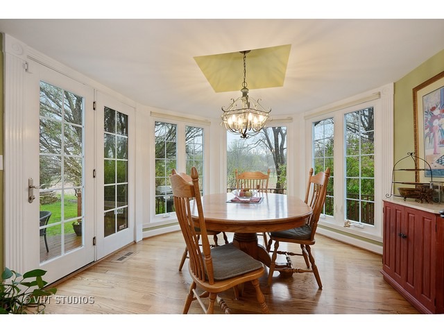 5224 Hilltop Road Long Grove, IL 60047 - Photo 7 of 25
