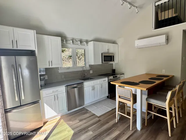 $2,000 | 437 Skyline Drive, Albrightsville, PA 18210