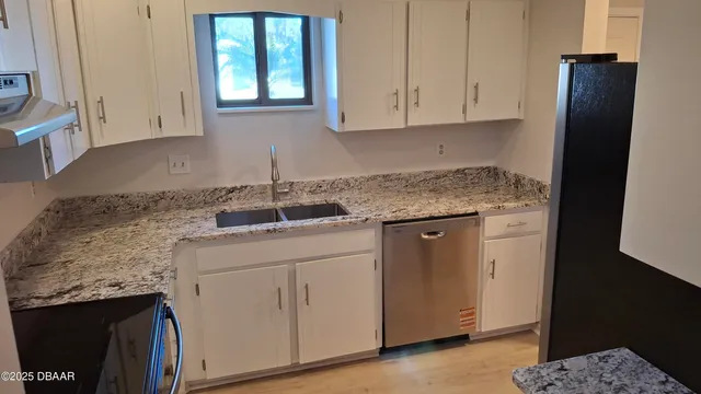 $1,600 | 804 Deer Springs Road, Port Orange, FL 32129