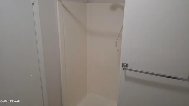 $1,600 | 804 Deer Springs Road, Port Orange, FL 32129