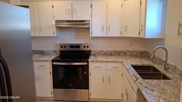 $1,600 | 804 Deer Springs Road, Port Orange, FL 32129