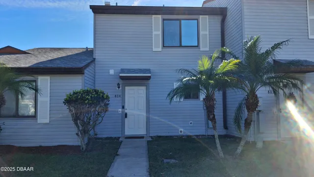 $1,600 | 804 Deer Springs Road, Port Orange, FL 32129