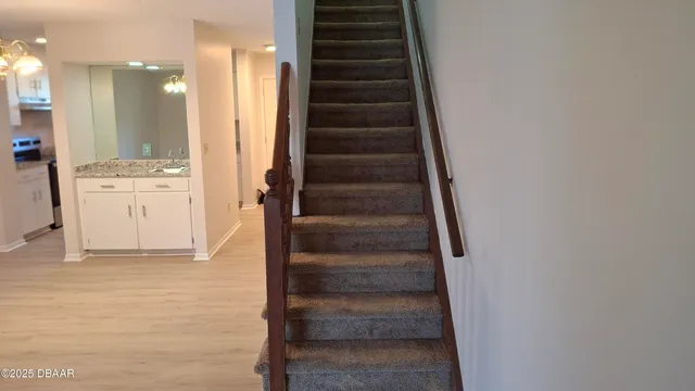 $1,600 | 804 Deer Springs Road, Port Orange, FL 32129