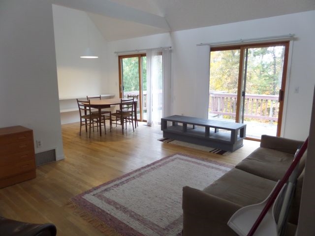 2851 Holiday Pines Road Traverse City, MI 49686 - Photo 7 of 24 1854952-6.JPG