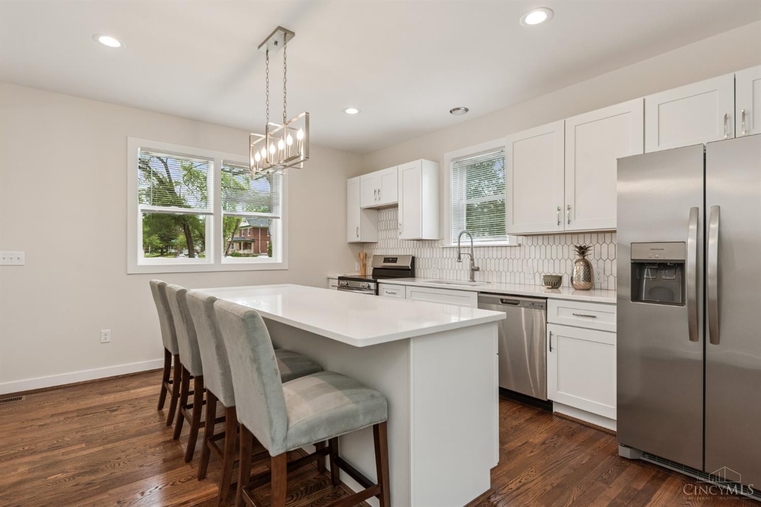 6124 Roe Street Cincinnati, OH 45227 - Photo 11 of 61 Beautiful new Kitchen w/ all the Bells & Whistles & then some.