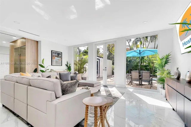 $4,000,000 | 1702 Espanola Drive, Miami, FL 33133