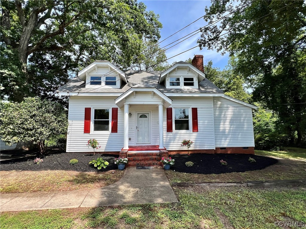 4600 Centralia Road Chester, VA 23831 - Photo 29 of 32 View of bungalow-style home