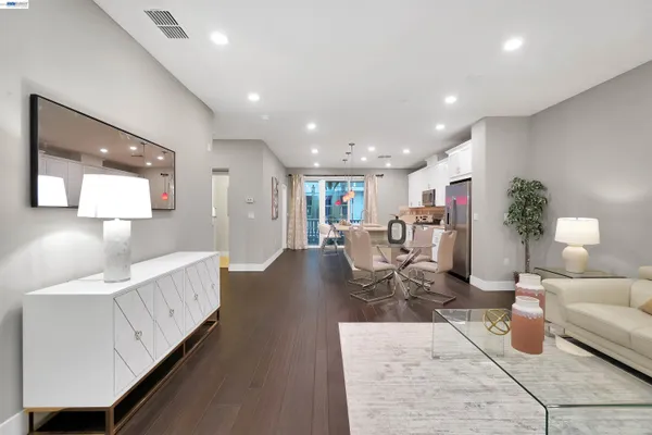 $1,074,999 | 3132 Aran Way, Dublin, CA 94568