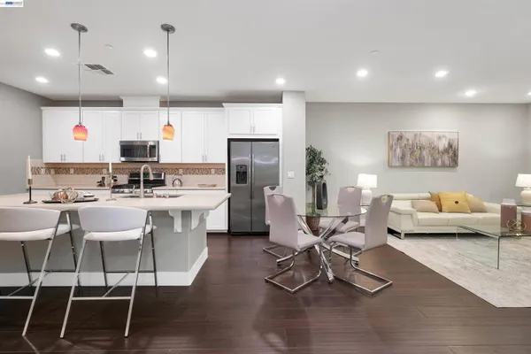 $1,074,999 | 3132 Aran Way, Dublin, CA 94568
