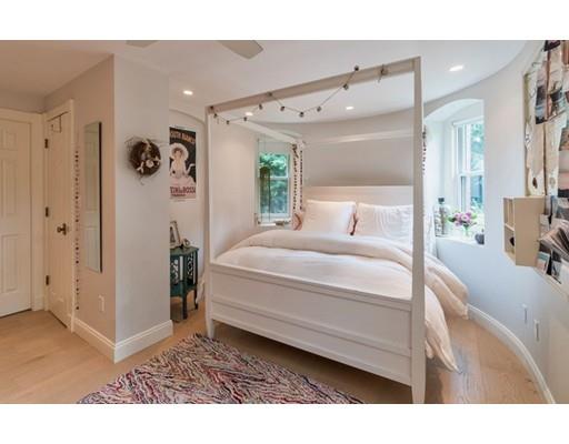 204 Nashawtuc Road Concord, MA 01742 - Photo 20 of 30 a en suite bathroom with a tub sink and mirror