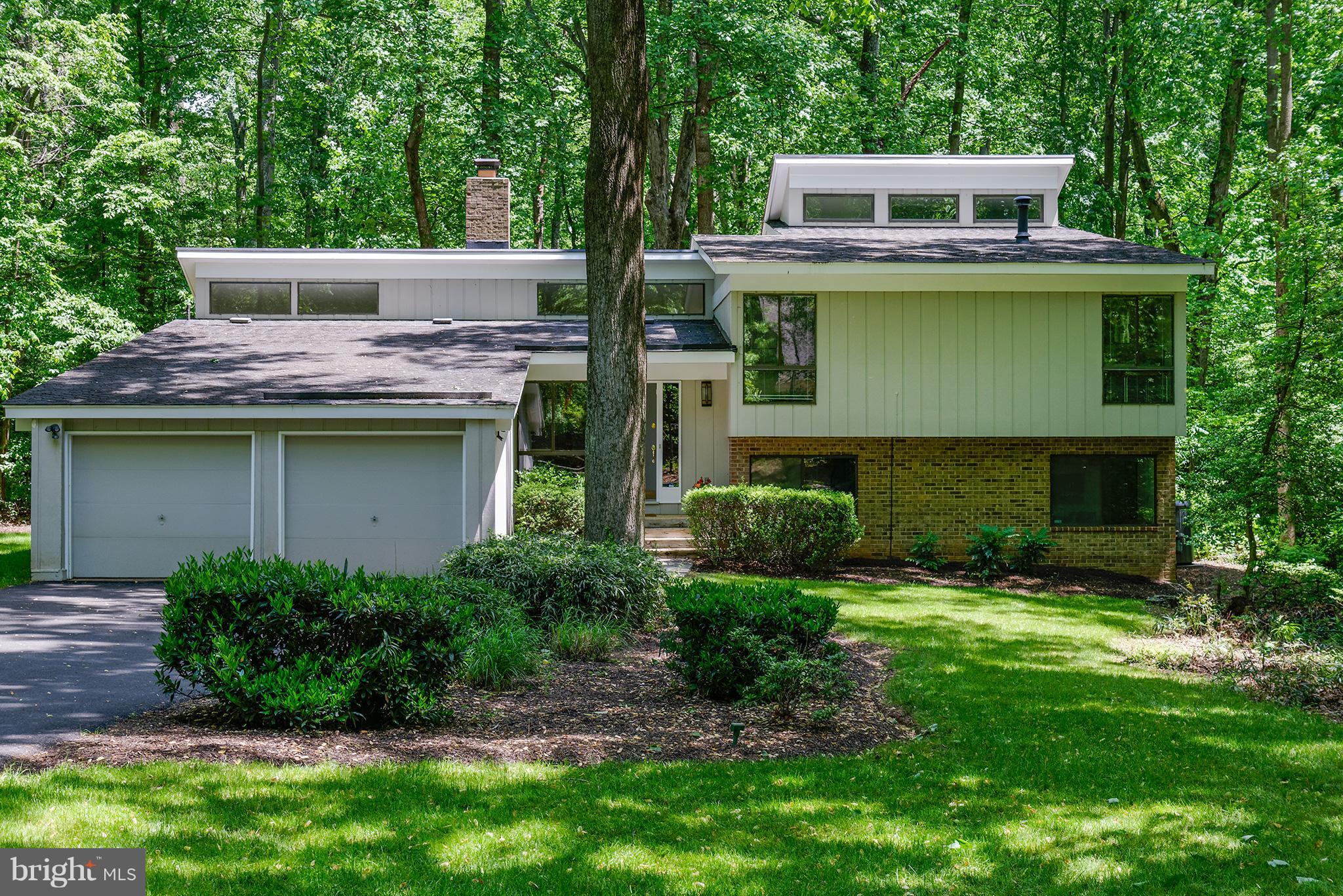 12010 Aintree Lane Reston, VA 20191 - Photo 1 of 28 Welcome Home!