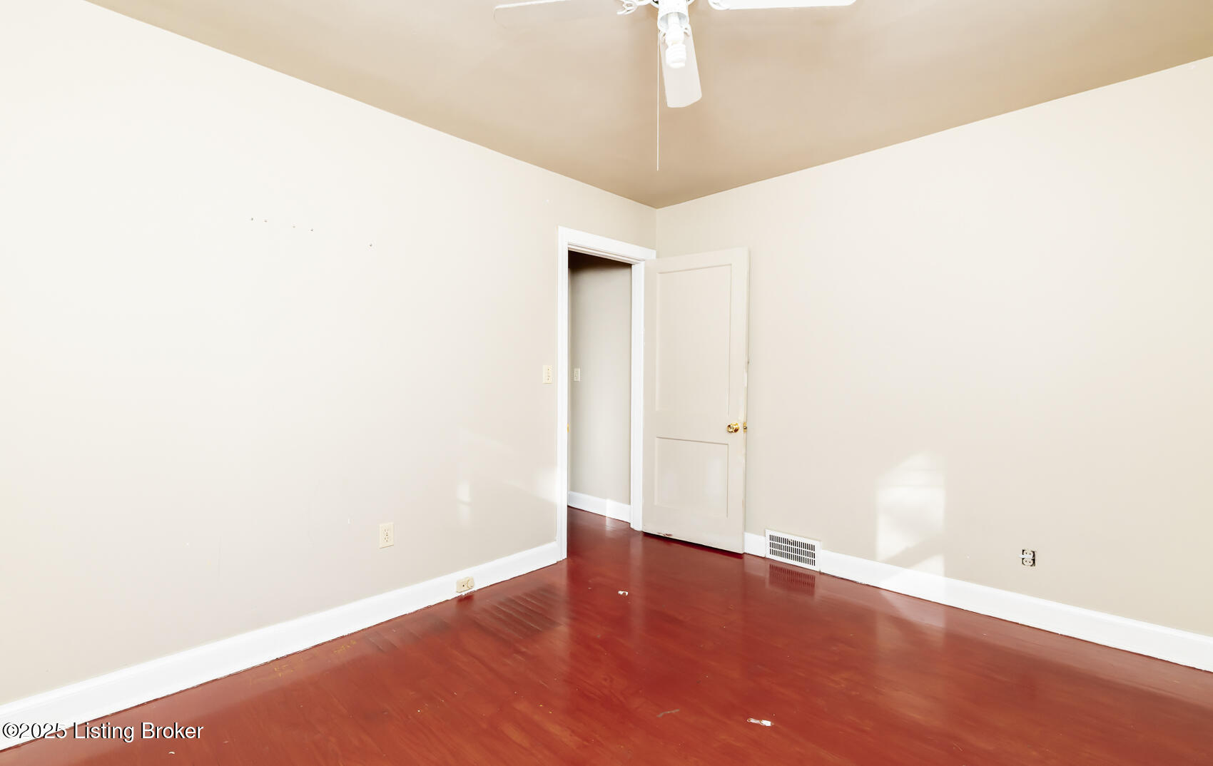 610 Edna Road Louisville, KY 40206 - Photo 39 of 60 EDR-150