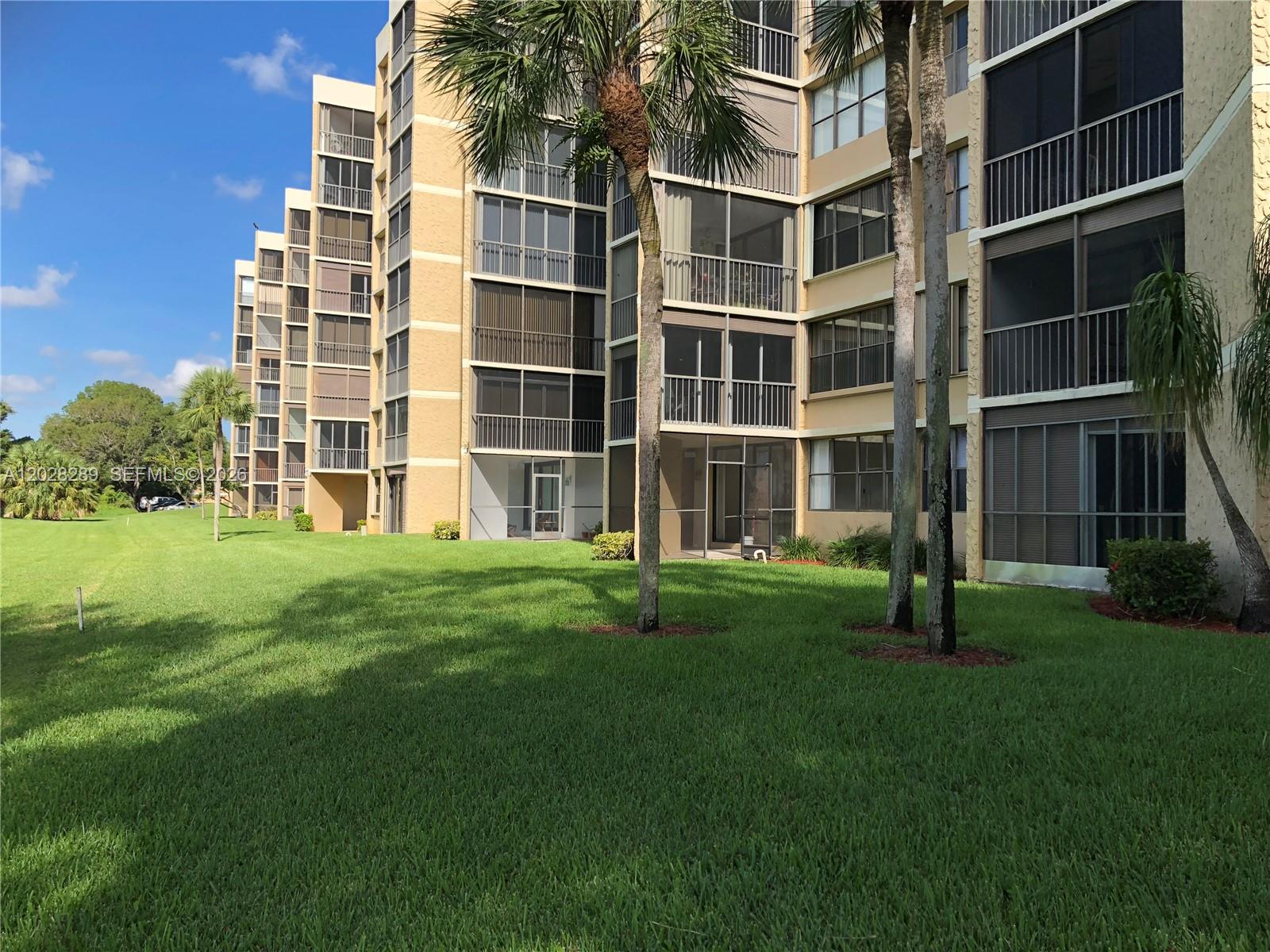 16300 Golf Club Road, Unit 105 Weston, FL 33326 - Photo 34 of 39