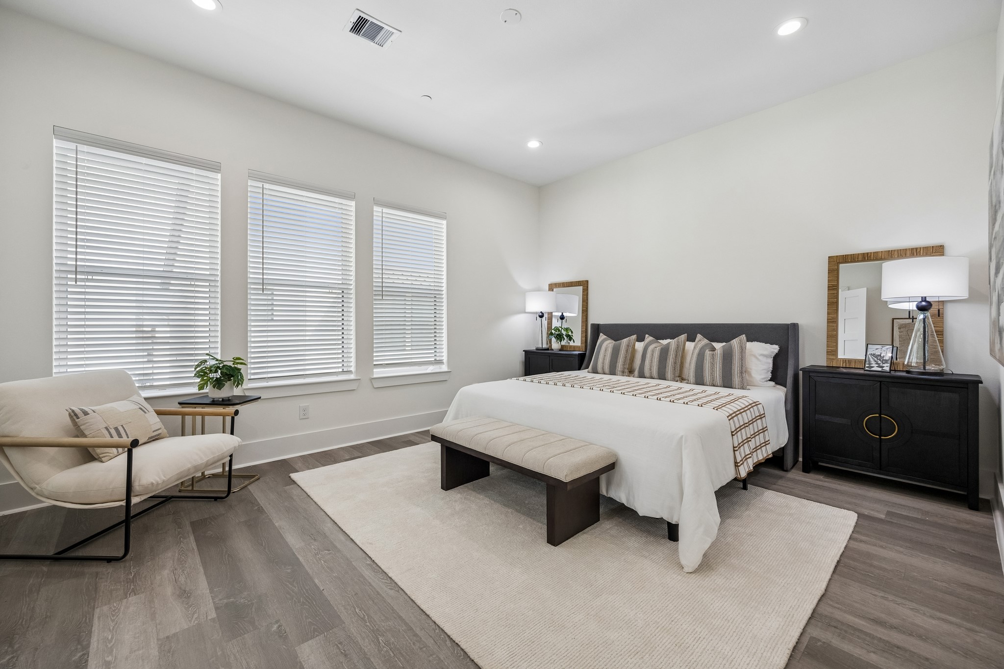 1618 Ojeman Road, Unit A Houston, TX 77055 - Photo 11 of 39 The primary bedroom is a restful oasis with dual walk in closets and plenty of natural light.